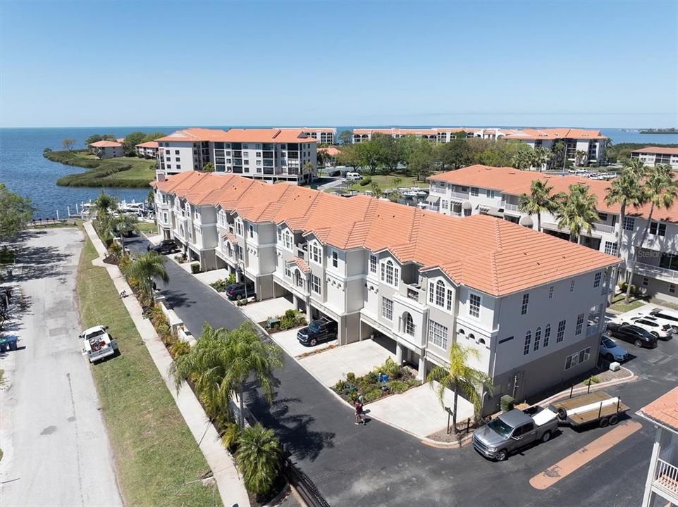 En Venta: $750,000 (3 camas, 2 baños, 1905 Pies cuadrados)