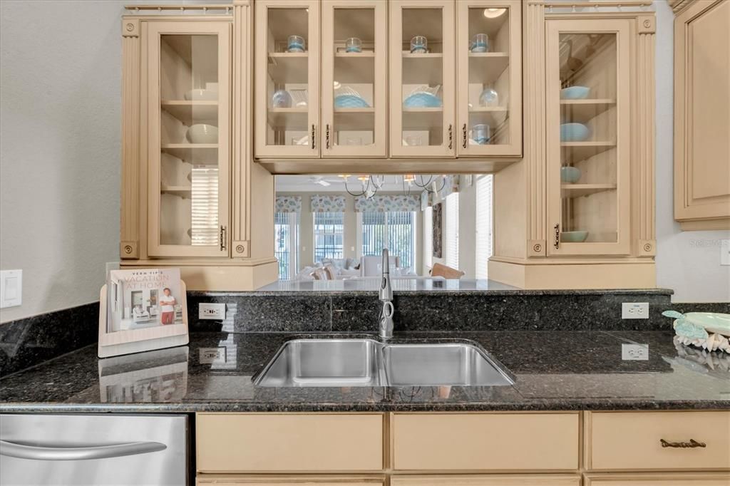 En Venta: $750,000 (3 camas, 2 baños, 1905 Pies cuadrados)