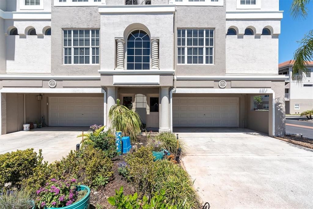 En Venta: $750,000 (3 camas, 2 baños, 1905 Pies cuadrados)