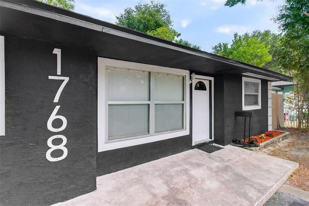 Activo con contrato: $275,000 (3 camas, 1 baños, 1052 Pies cuadrados)