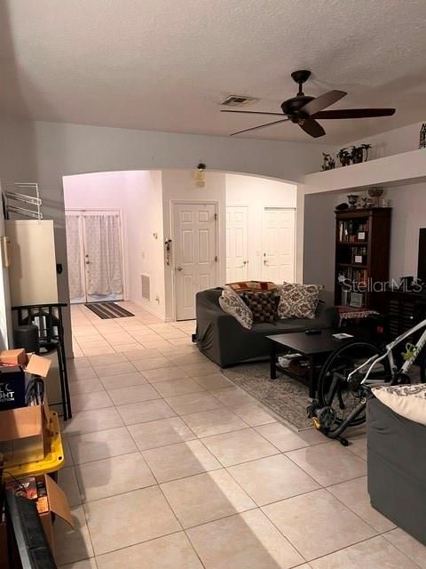 For Sale: $650,000 (5 beds, 4 baths, 3439 Square Feet)