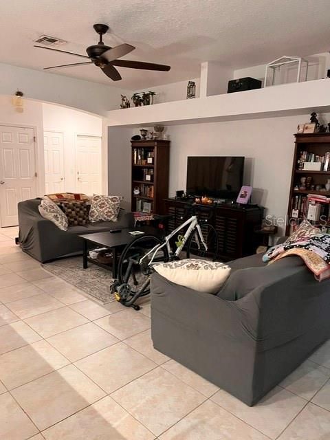 For Sale: $650,000 (5 beds, 4 baths, 3439 Square Feet)