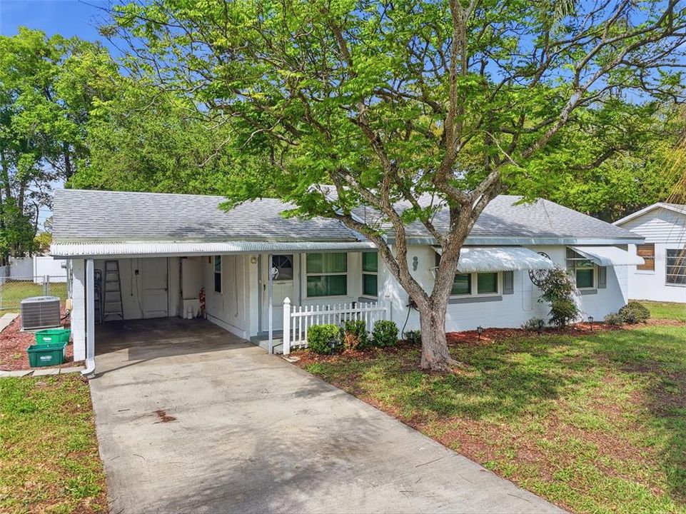 En Venta: $249,900 (2 camas, 1 baños, 834 Pies cuadrados)