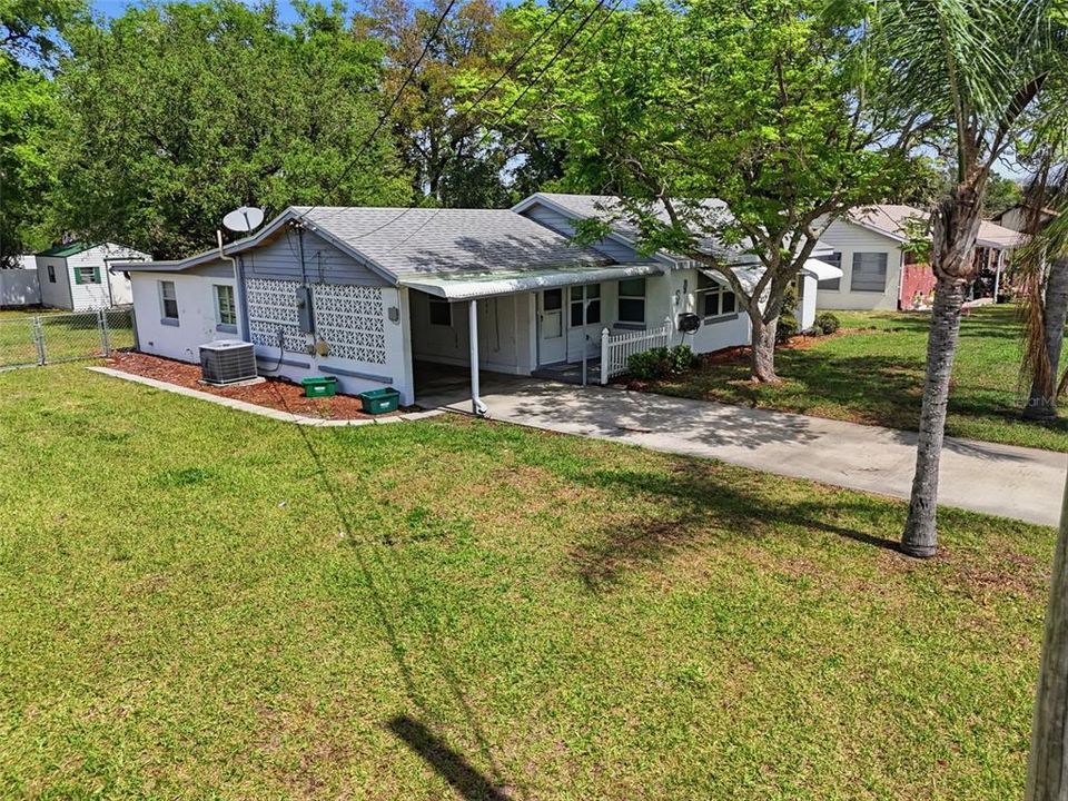 En Venta: $249,900 (2 camas, 1 baños, 834 Pies cuadrados)