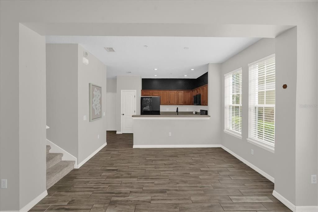 En Venta: $285,000 (3 camas, 2 baños, 1855 Pies cuadrados)