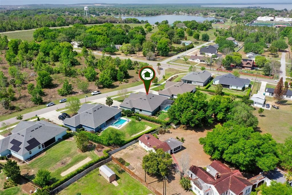 Activo con contrato: $779,000 (4 camas, 3 baños, 2826 Pies cuadrados)