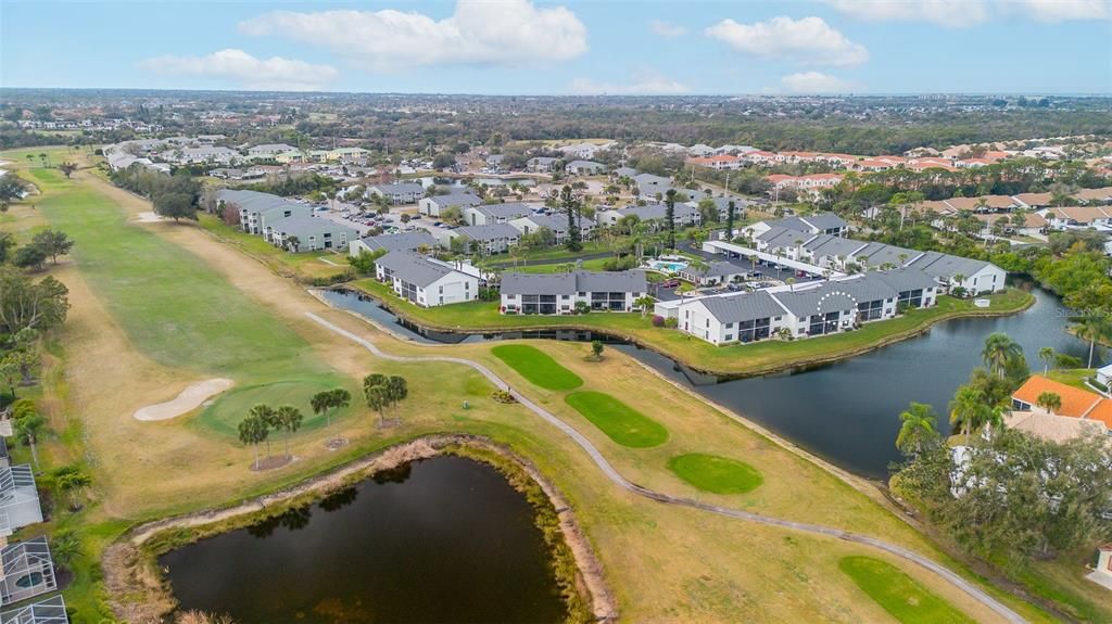 En Venta: $249,900 (2 camas, 2 baños, 1075 Pies cuadrados)
