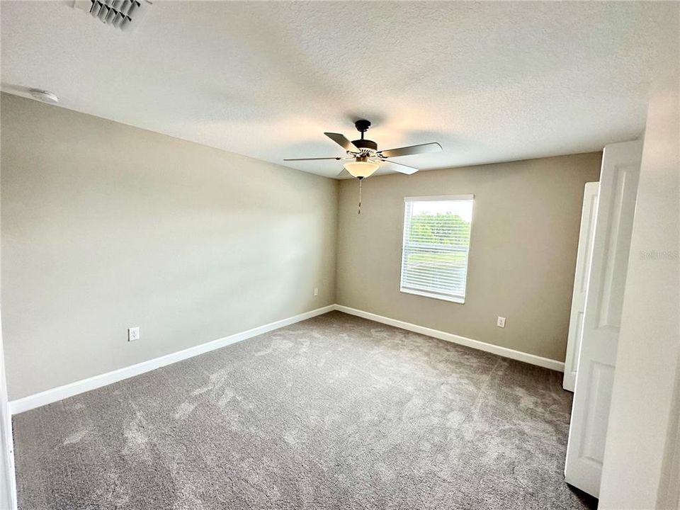 For Rent: $2,675 (3 beds, 2 baths, 2319 Square Feet)