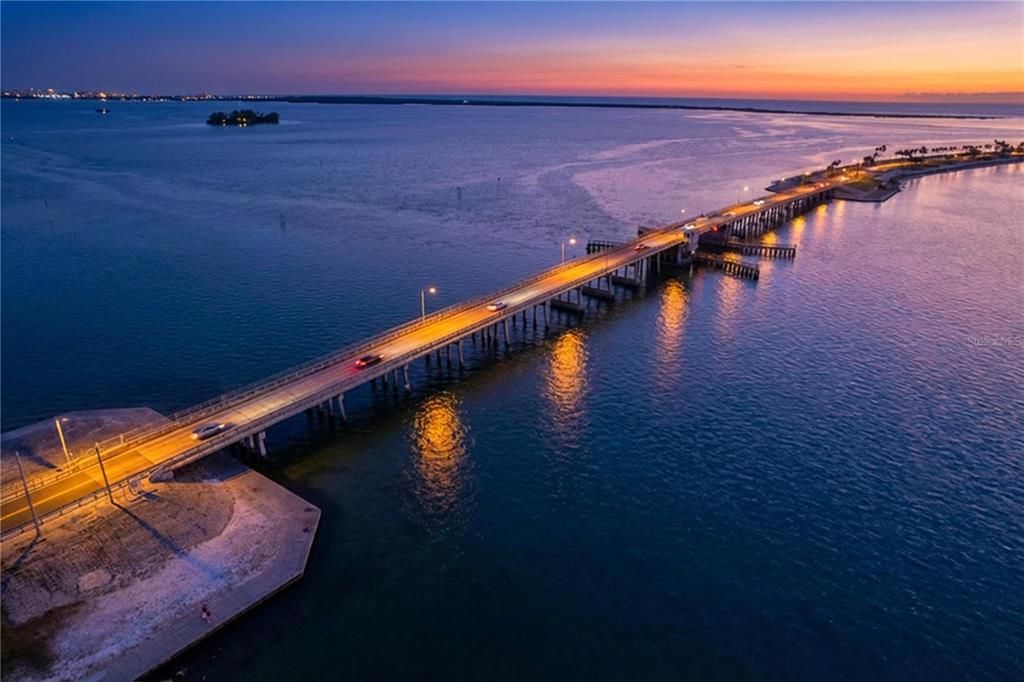 На продажу: $489,900 (3 спален, 2 ванн, 1420 Квадратных фут)