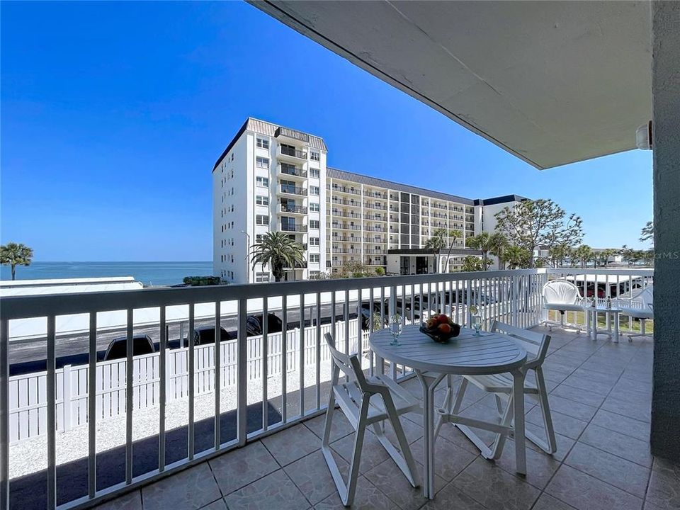 На продажу: $489,900 (3 спален, 2 ванн, 1420 Квадратных фут)