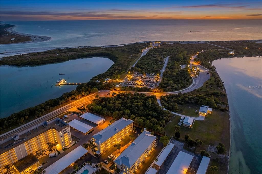 На продажу: $489,900 (3 спален, 2 ванн, 1420 Квадратных фут)