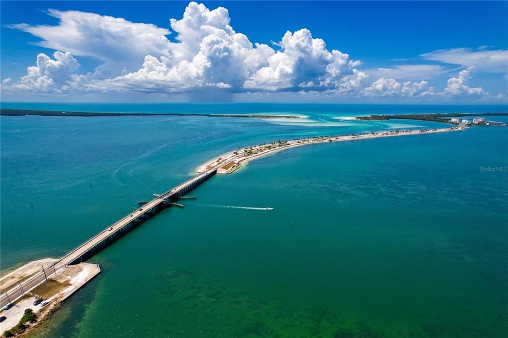 На продажу: $489,900 (3 спален, 2 ванн, 1420 Квадратных фут)