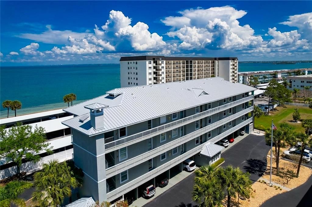 На продажу: $489,900 (3 спален, 2 ванн, 1420 Квадратных фут)