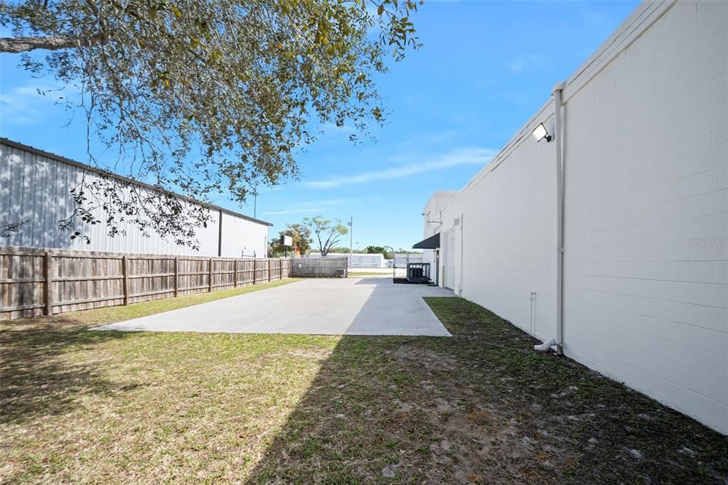 En Venta: $1,350,000 (0 camas, 0 baños, 5650 Pies cuadrados)
