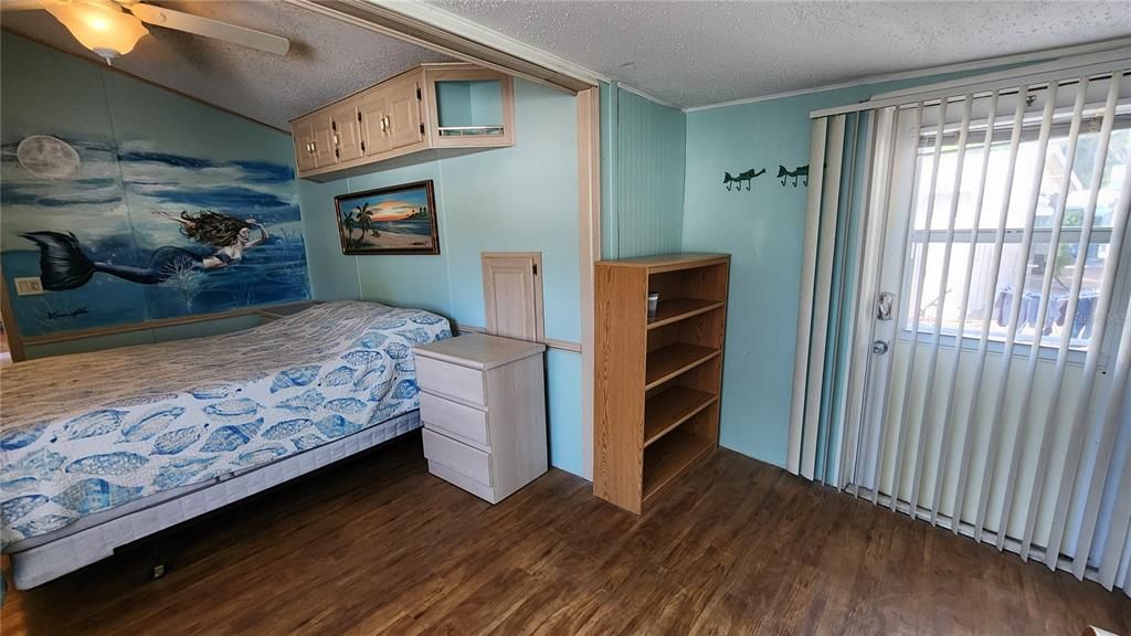 На продажу: $115,000 (1 спален, 1 ванн, 630 Квадратных фут)