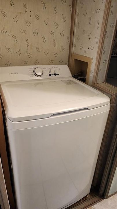 На продажу: $115,000 (1 спален, 1 ванн, 630 Квадратных фут)