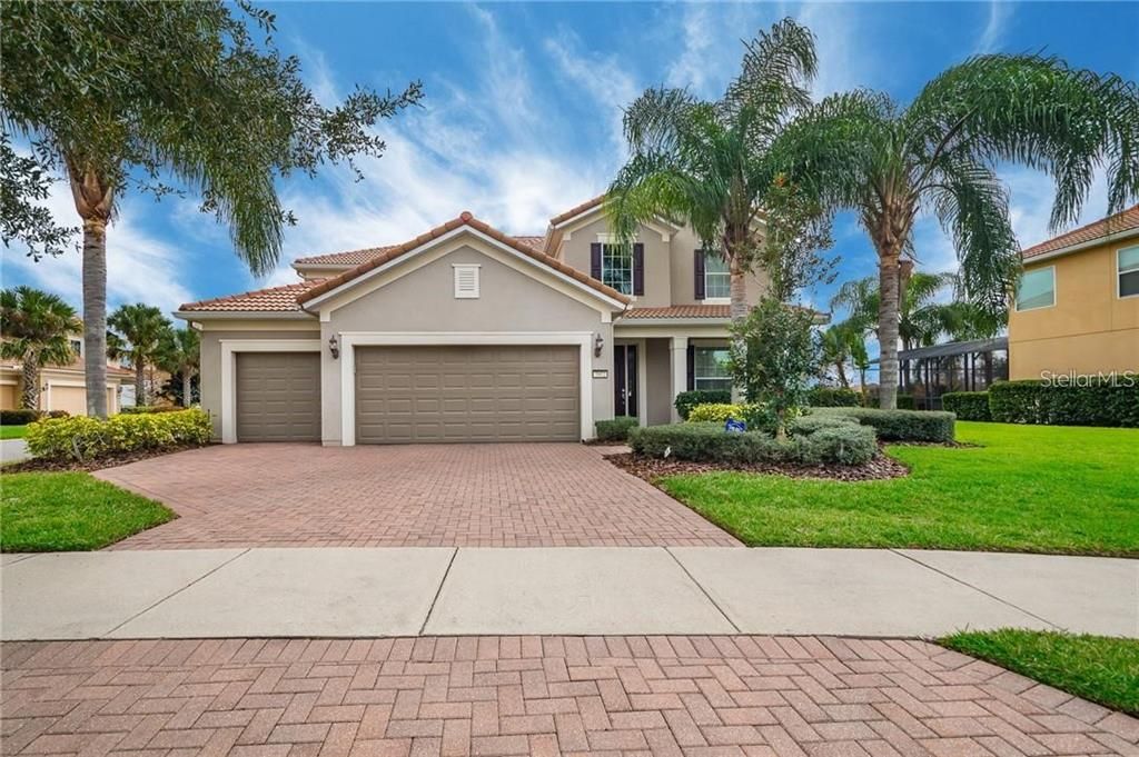 En Venta: $940,000 (4 camas, 4 baños, 3460 Pies cuadrados)