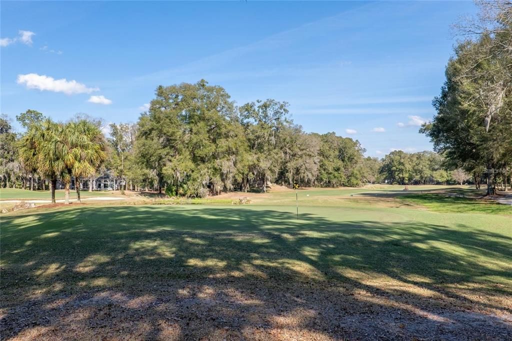 En Venta: $234,500 (3 camas, 2 baños, 1454 Pies cuadrados)