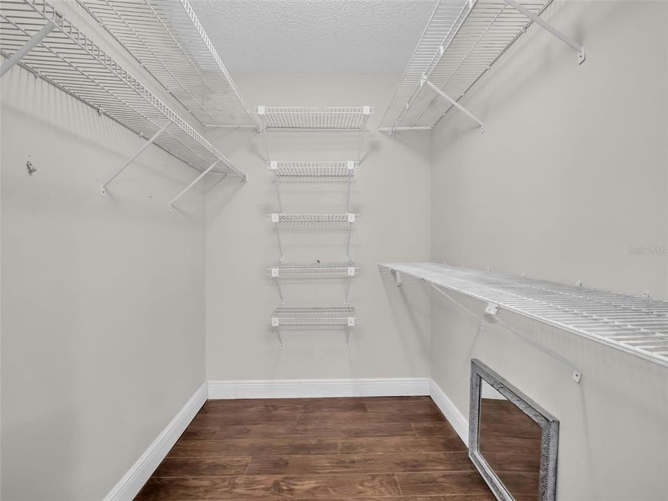 En Venta: $279,000 (3 camas, 2 baños, 1500 Pies cuadrados)