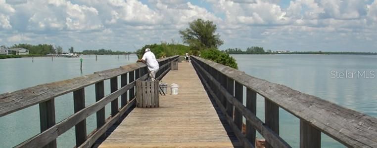 На продажу: $19,000 (0.39 acres)