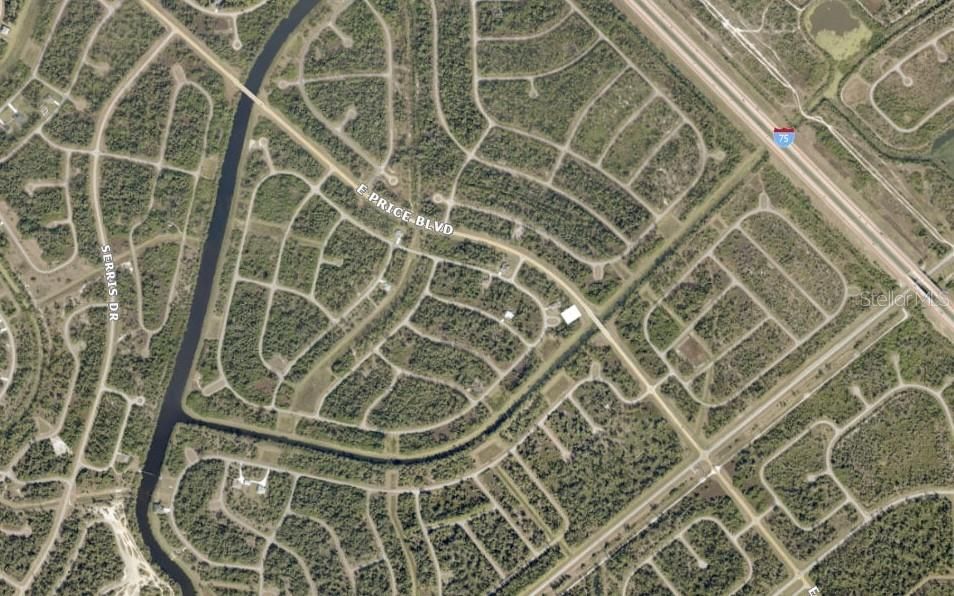 На продажу: $19,000 (0.39 acres)