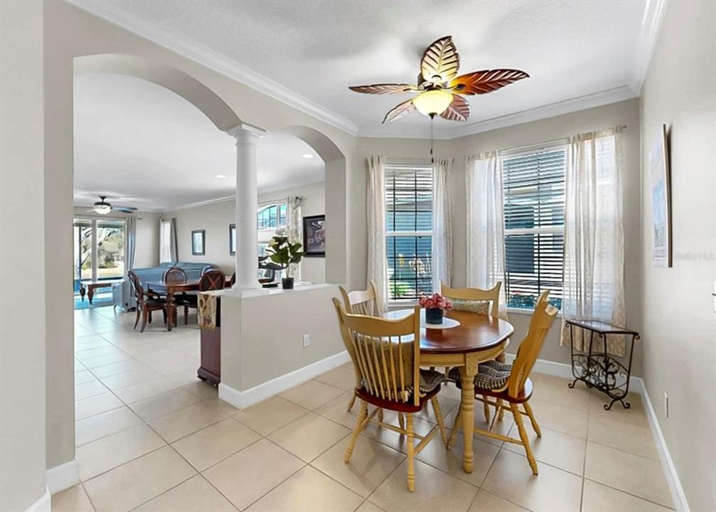 En Venta: $384,000 (3 camas, 2 baños, 1828 Pies cuadrados)