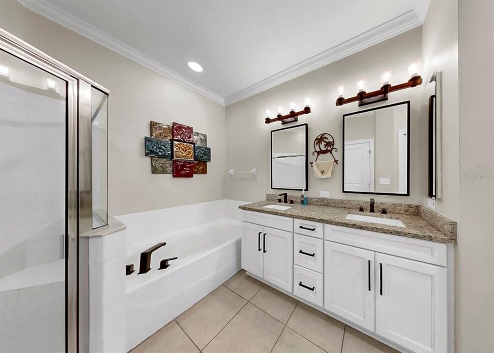 En Venta: $384,000 (3 camas, 2 baños, 1828 Pies cuadrados)