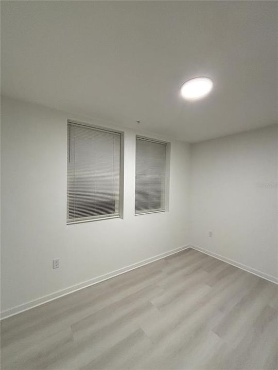 For Rent: $1,490 (1 beds, 1 baths, 750 Square Feet)