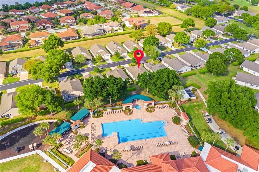 Под контрактом: $319,000 (2 спален, 2 ванн, 1423 Квадратных фут)