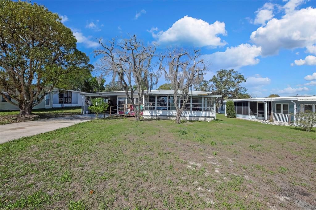 Activo con contrato: $85,000 (2 camas, 1 baños, 1410 Pies cuadrados)