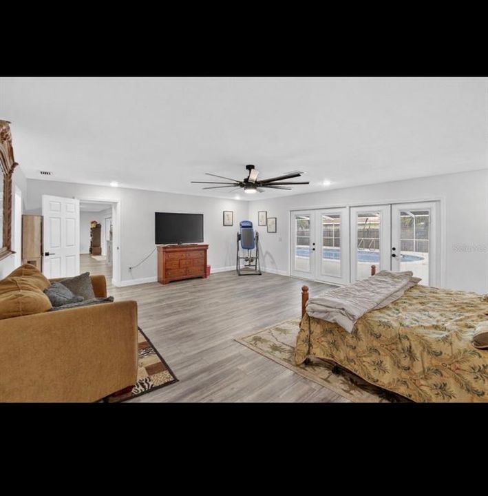 En Venta: $660,000 (5 camas, 3 baños, 3727 Pies cuadrados)