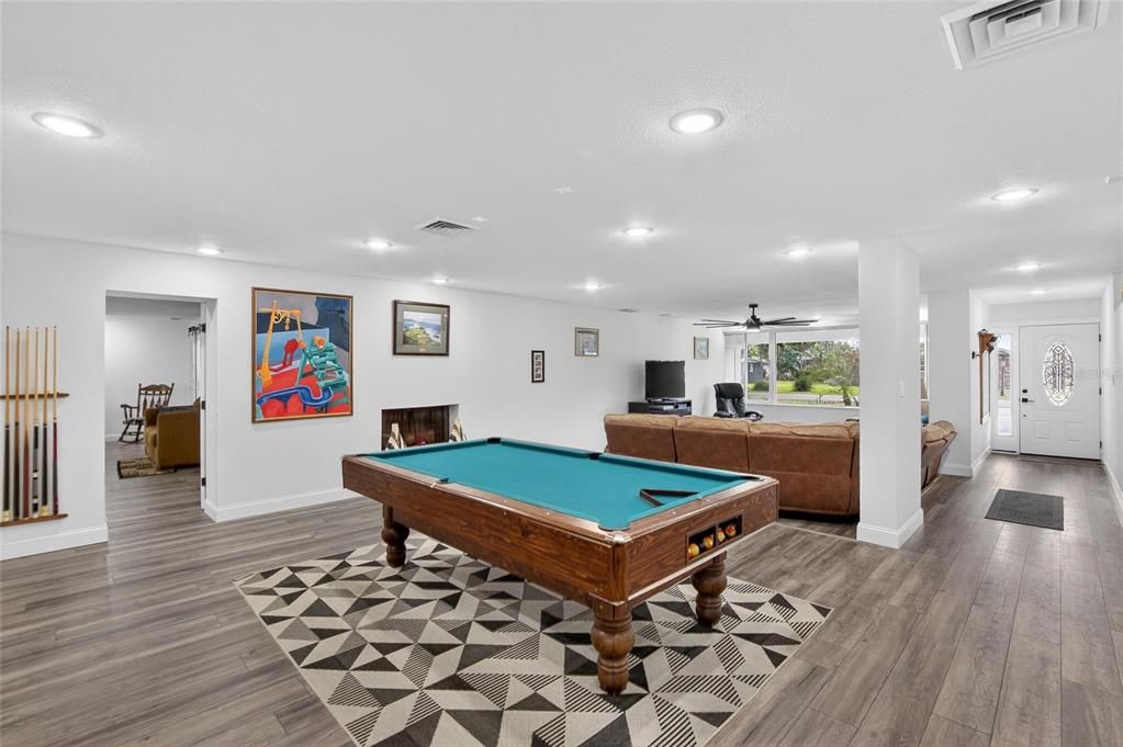 En Venta: $660,000 (5 camas, 3 baños, 3727 Pies cuadrados)