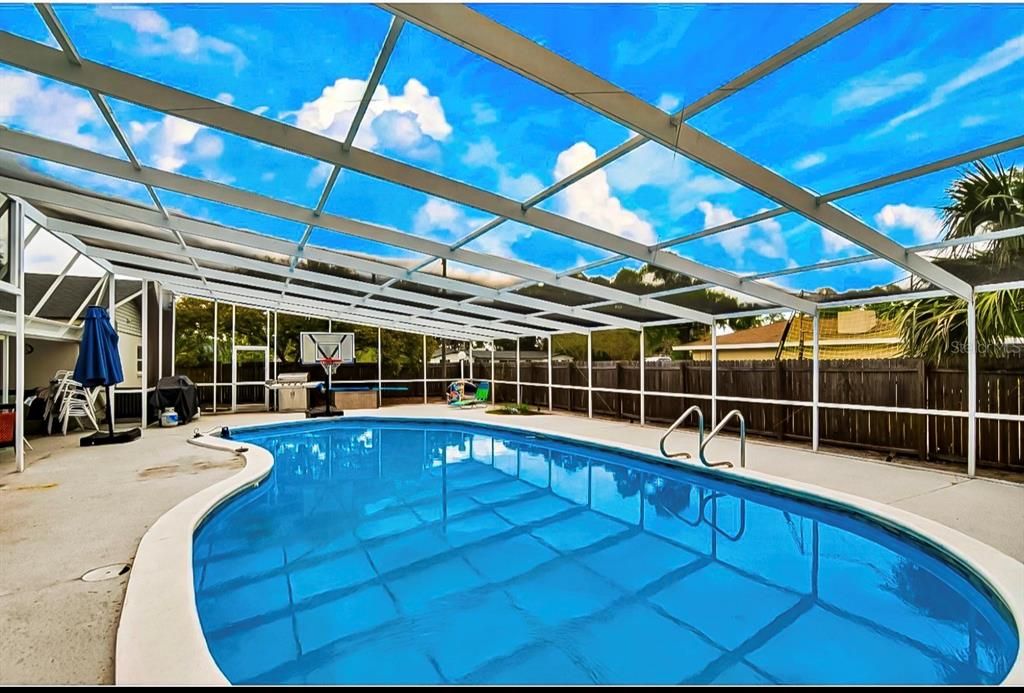 En Venta: $660,000 (5 camas, 3 baños, 3727 Pies cuadrados)