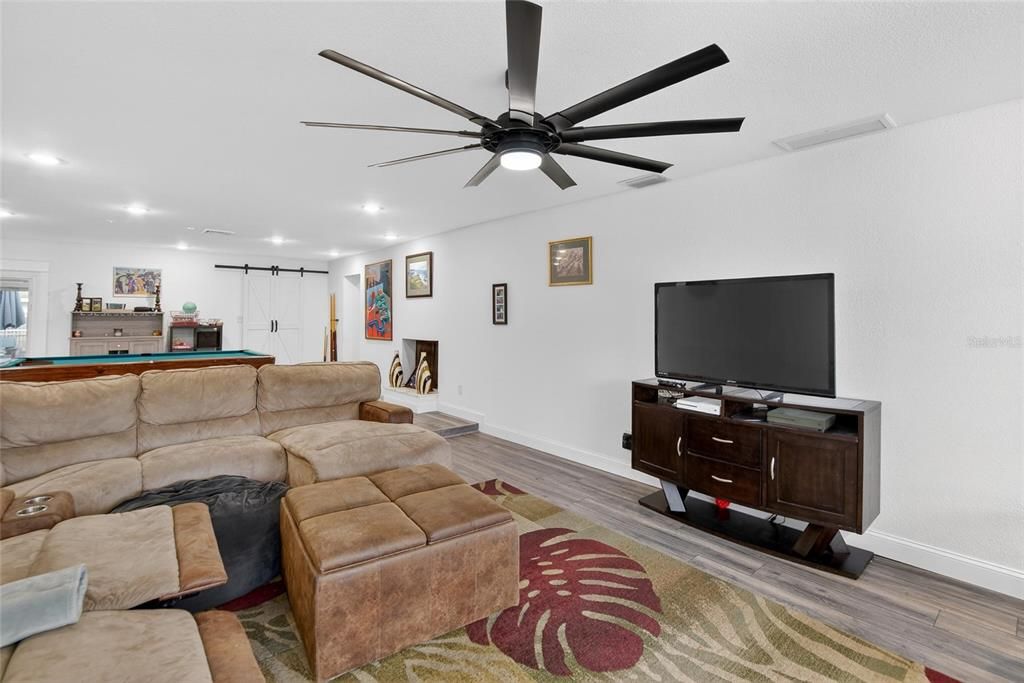 En Venta: $660,000 (5 camas, 3 baños, 3727 Pies cuadrados)