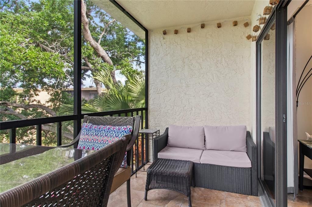 待售: $159,900 (2 贝兹, 2 浴室, 1144 平方英尺)