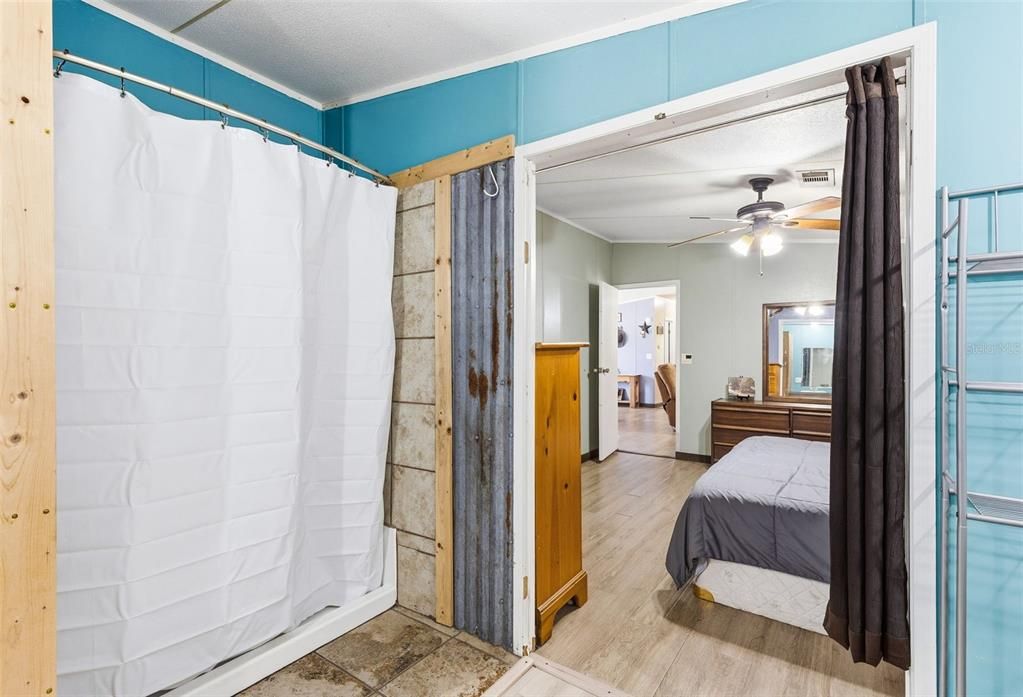 For Sale: $575,000 (4 beds, 2 baths, 1619 Square Feet)