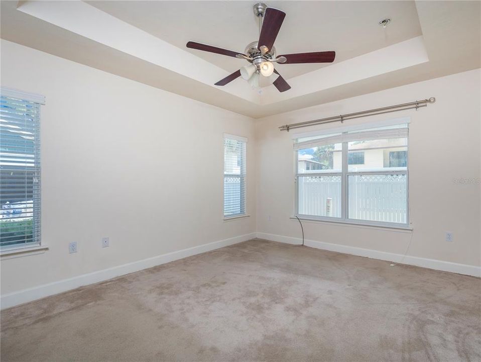 For Rent: $1,700 (3 beds, 2 baths, 1199 Square Feet)