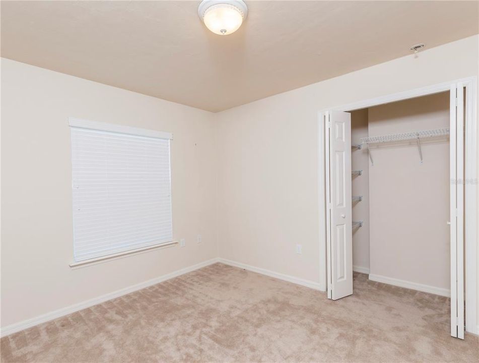 For Rent: $1,700 (3 beds, 2 baths, 1199 Square Feet)