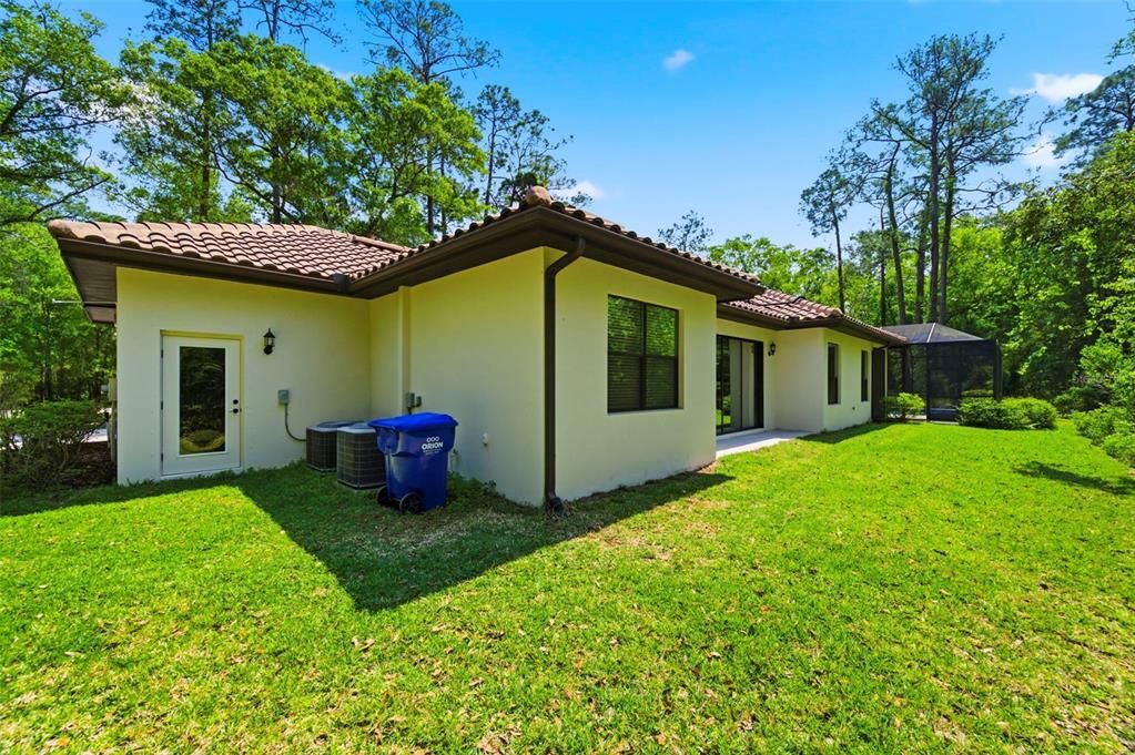 En Venta: $1,300,000 (4 camas, 3 baños, 3432 Pies cuadrados)