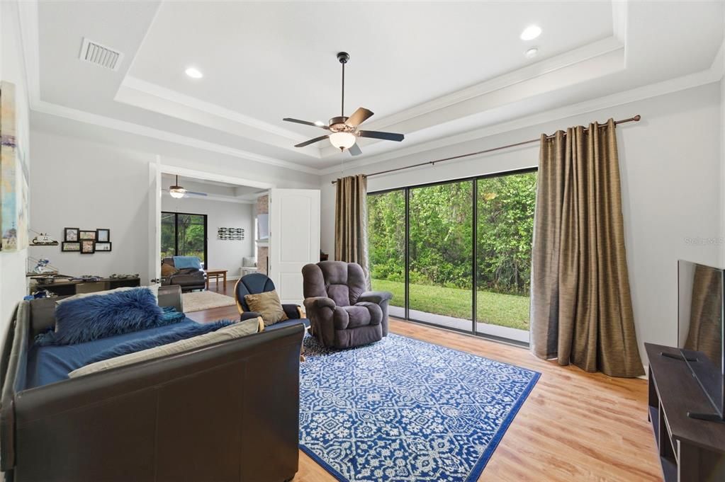 En Venta: $1,300,000 (4 camas, 3 baños, 3432 Pies cuadrados)
