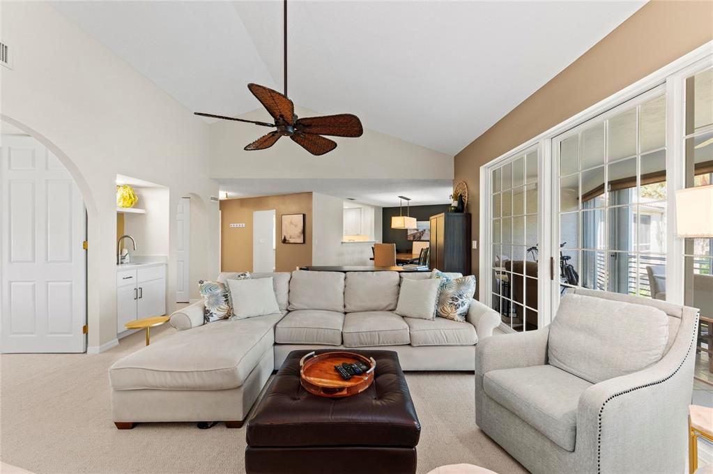 待售: $399,900 (3 贝兹, 3 浴室, 1824 平方英尺)