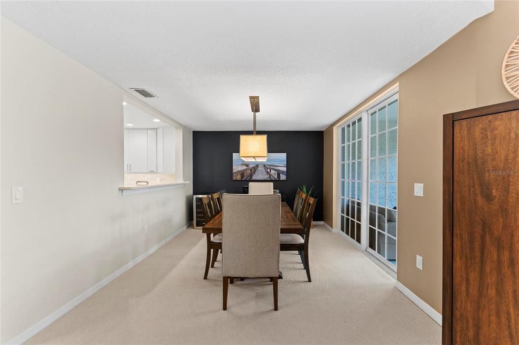 待售: $399,900 (3 贝兹, 3 浴室, 1824 平方英尺)