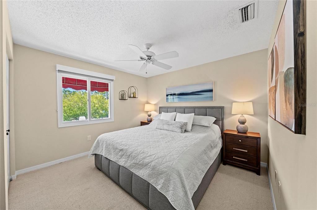 待售: $399,900 (3 贝兹, 3 浴室, 1824 平方英尺)