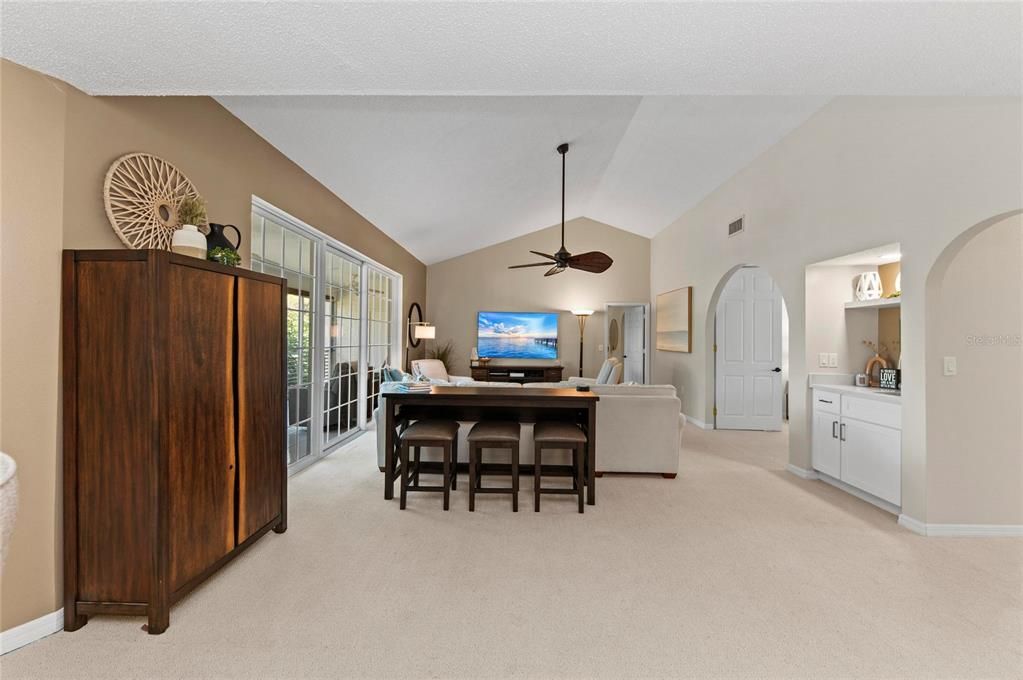 待售: $399,900 (3 贝兹, 3 浴室, 1824 平方英尺)