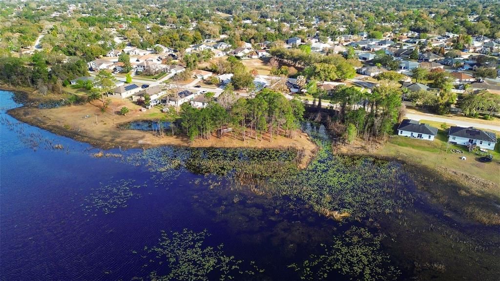 En Venta: $38,000 (0.90 acres)