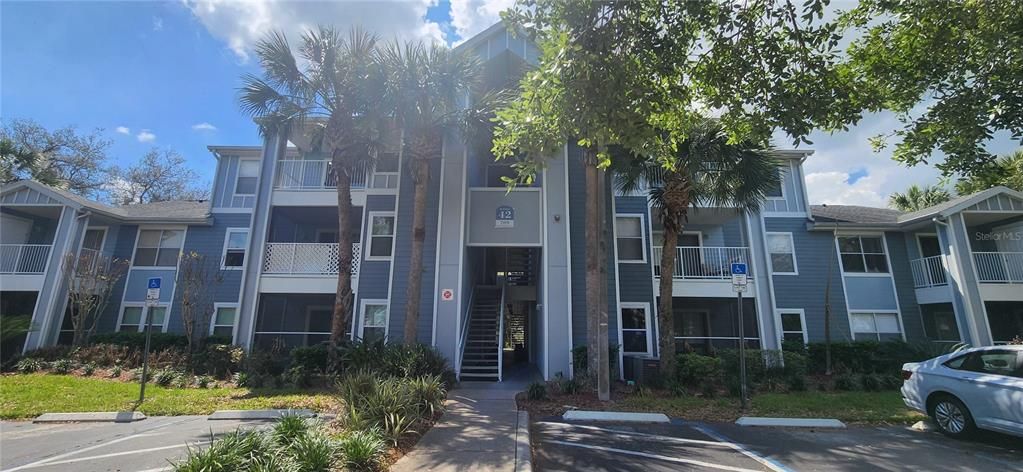 En Venta: $160,000 (2 camas, 2 baños, 954 Pies cuadrados)