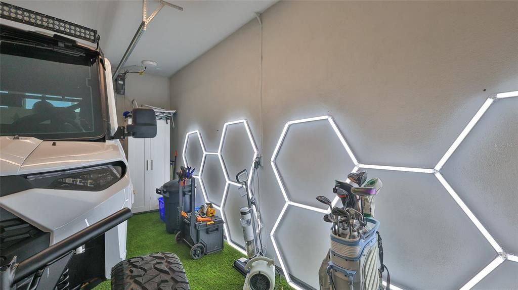 На продажу: $399,000 (2 спален, 2 ванн, 1003 Квадратных фут)