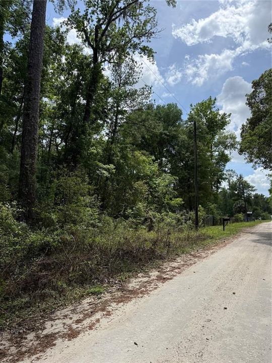 待售: $13,999 (0.23 acres)