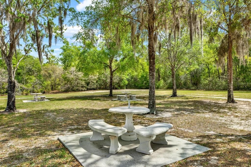 For Sale: $500,000 (4 beds, 3 baths, 2536 Square Feet)