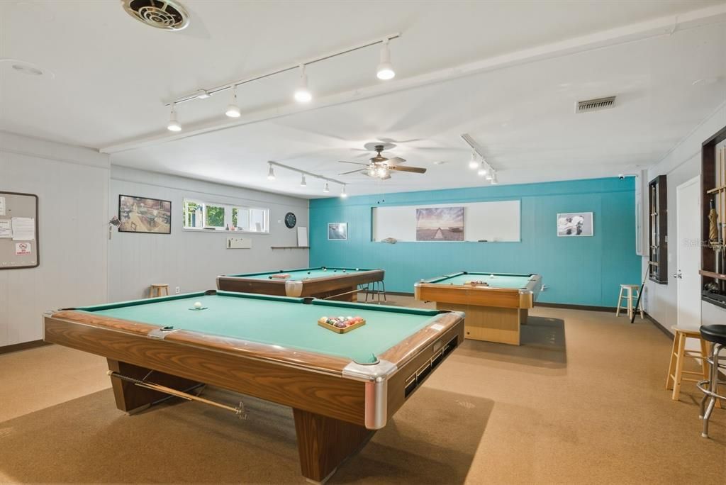 For Sale: $79,000 (2 beds, 1 baths, 870 Square Feet)